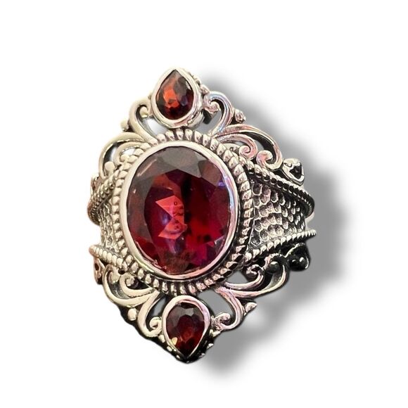 Natural Garnet 3-Stone Sterling Silver Artisan Ornate Statement Ring Size 8 - Picture 12 of 12